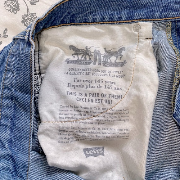 levi’s 512 boyfriend slim taper jeans - Picture 9 of 11